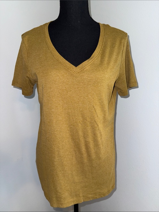 Eddie Bauer Tops - Women’s V-Neck Short Sleeve Top - Mustard